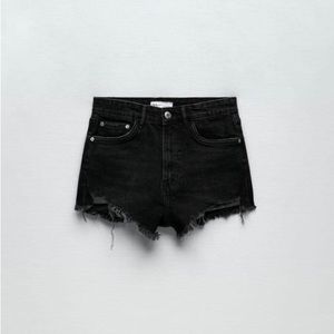 Zara - black high rise jean shorts - size 6
